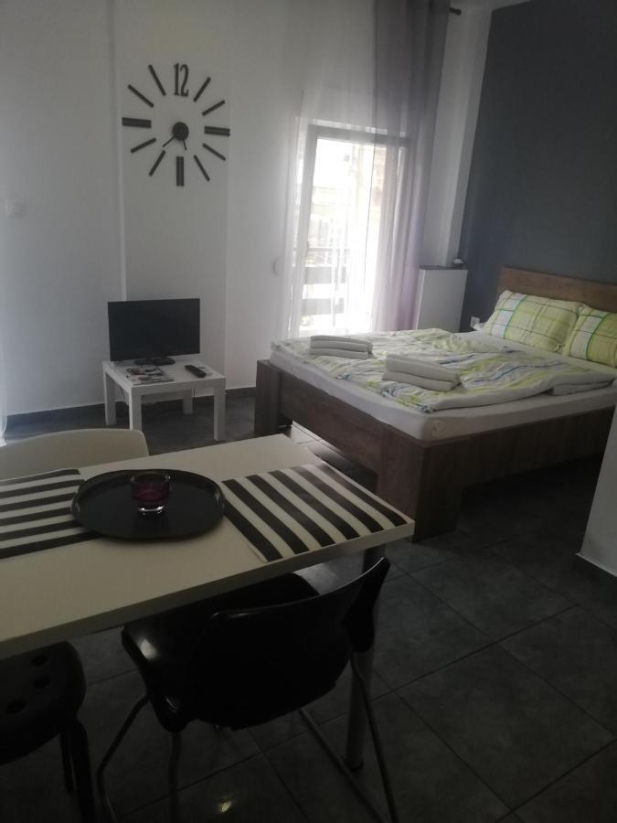 Apartment By The Sea,Neoi Epivates Beach, Thessaloniki Néoi Epivátai Eksteriør billede